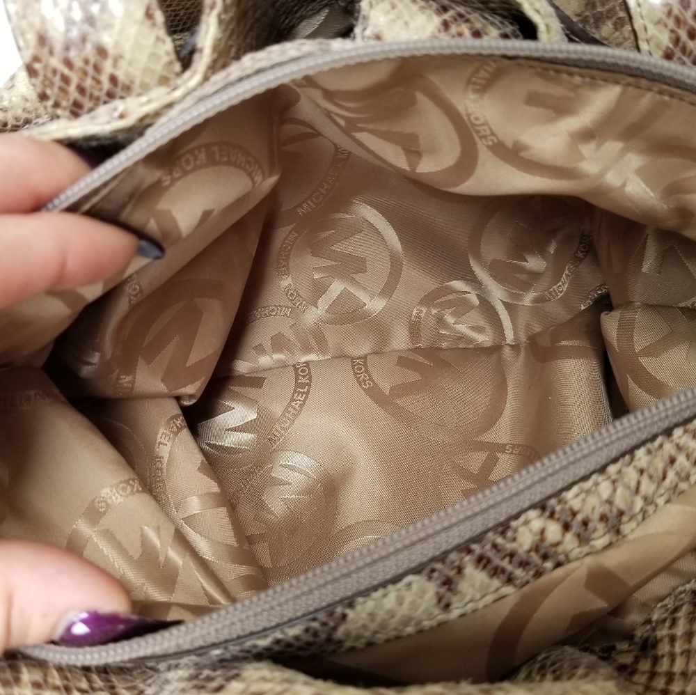 NWT Michael Kors Beverly Large Python Satchel - Picture 7 of 15